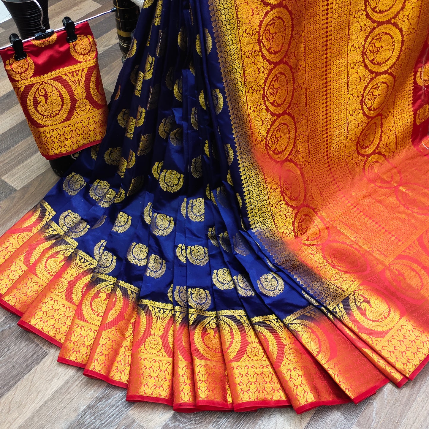 Women's Elegant Traditional Nylon Saree With Heavy Rich Pallu