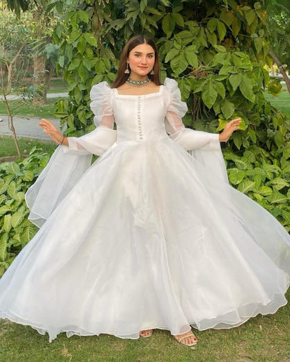 Moonlit Majesty: Sadlo's Organza Silk Anarkali Gown With Huge Flair