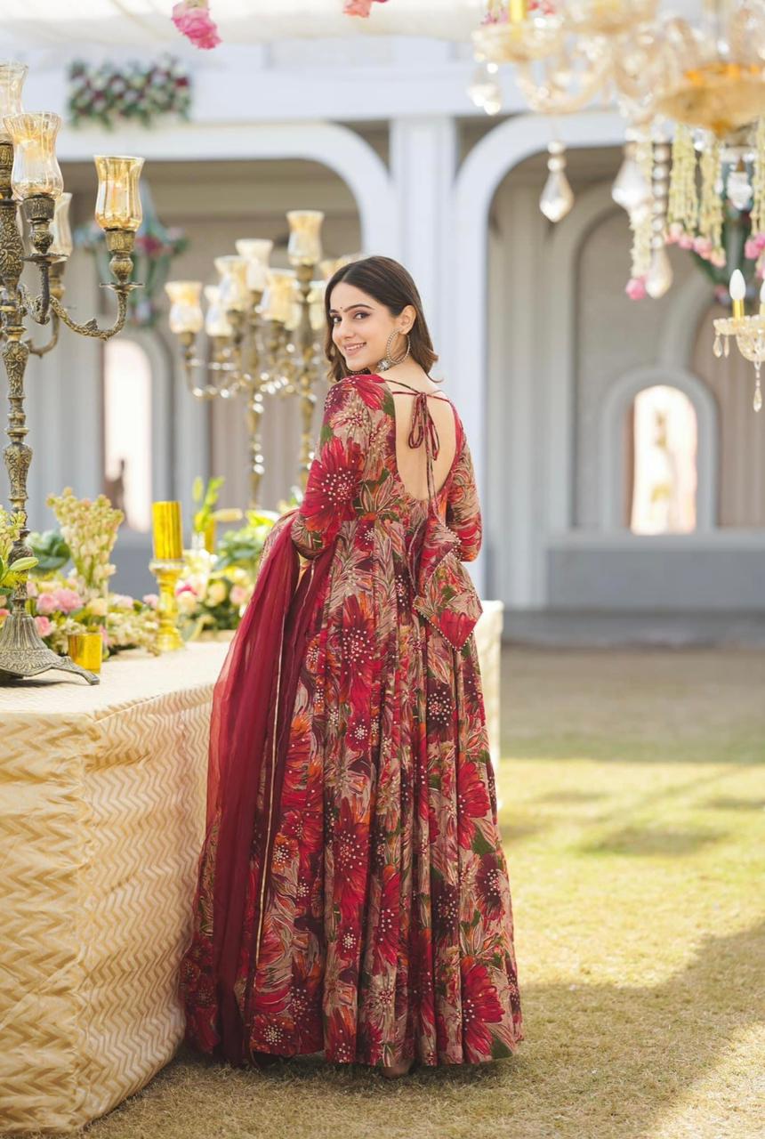 Fiery Fusion: Sadlo`s Digital Printed Floral Georgette Silk Anarkali Gown with Huge Flair