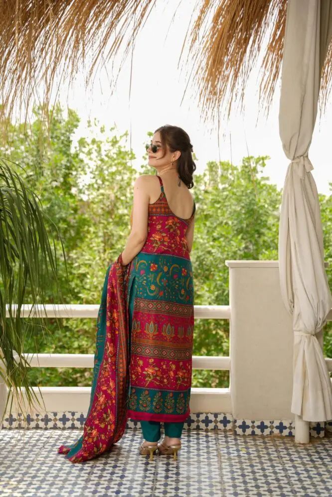 Ethnic Elegance: Sadlo's Designer Digital Printed Organza Silk Anarkali Suit